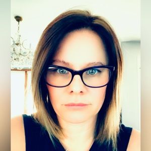 Meet your Posher, Leigh